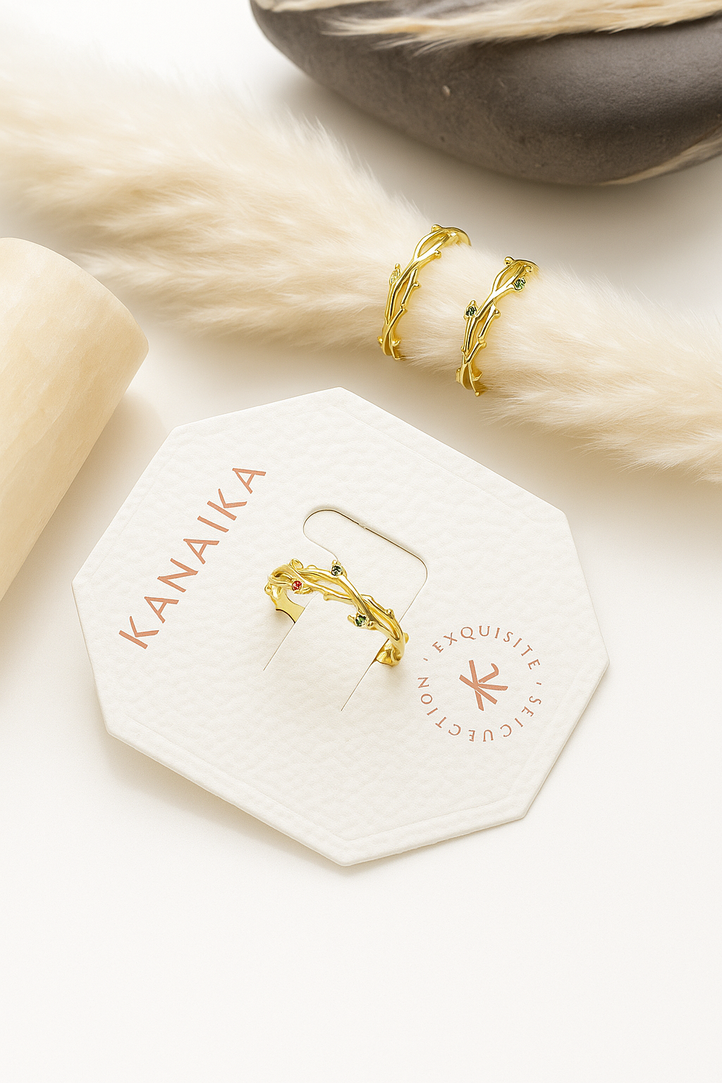 šæ Kanaika "Enchanted Vine" Emerald & Crystal Ring ā Nature's Embrace in Gold! āØ